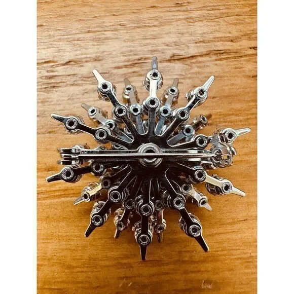 VTG Faceted Rhinestone Brooch Pin‎ Statement Silver Tone Star Burst Atomic Style - Picture 10 of 12